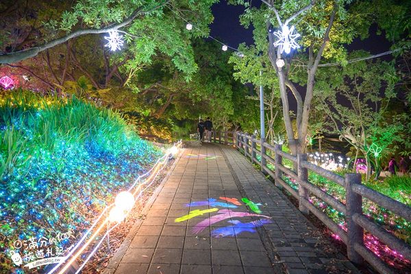 ▲▼大古山登山步道公園夏日繽紛派對 最新點燈活動時間　欣賞城市燈海，來趟森林裡的奇幻旅程。（圖／部落客滿分提供）