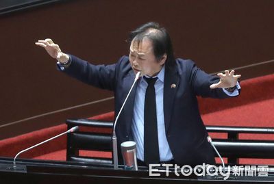 「會帶便當去看柯文哲」　王世堅認失望：內心曾冀望他至少不會貪污