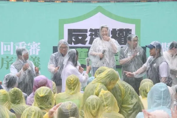 ▲▼             。（圖／翻攝自吳思瑤FB）