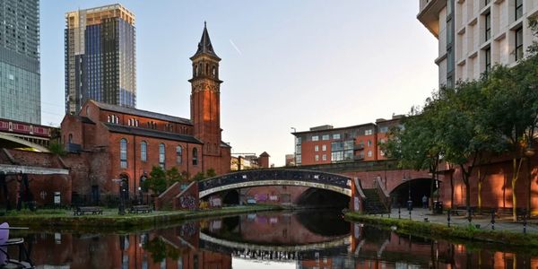 ▲▼曼徹斯特市區漫步　聖彼得廣場、Sackville Gardens與Castlefield漫遊。（圖／部落客travel with leo提供）