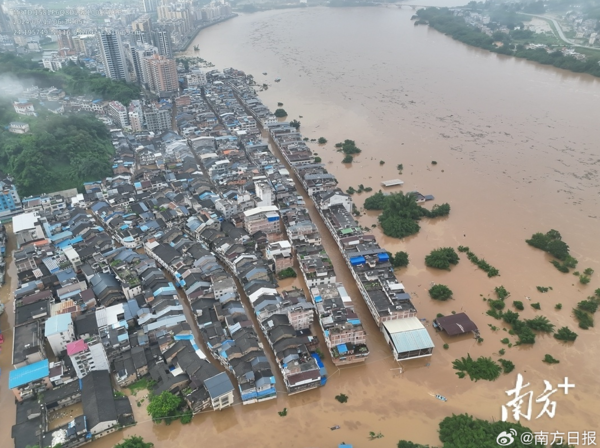 ▲▼梅州洪水。（圖／翻攝自微博）