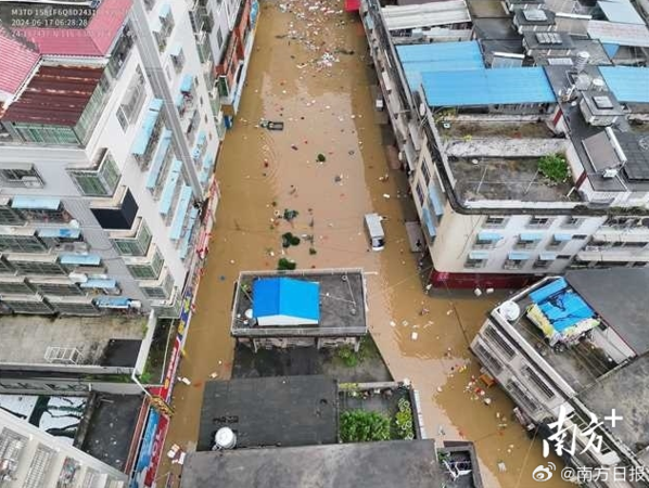 ▲▼梅州洪水。（圖／翻攝自微博）