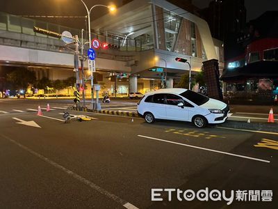 台中凌晨死亡車禍！　男騎Ubike「搶黃燈」遭撞輾不治