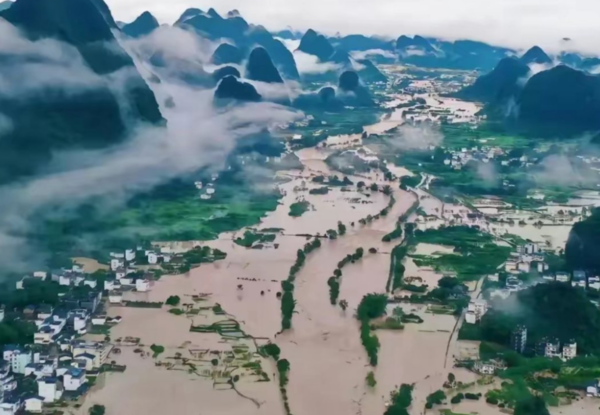 ▲▼桂林洪水。（圖／翻攝自微博）