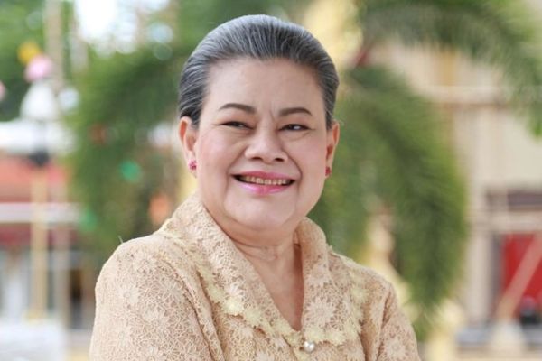 ▲▼泰國「國民婆婆」沖彩茶薇萊因糖尿病逝世，享壽73歲。（圖／翻攝自X）
