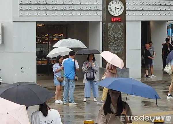 ▲▼天氣 午後陣雨 高溫32度 雷陣雨。（圖／記者屠惠剛攝）