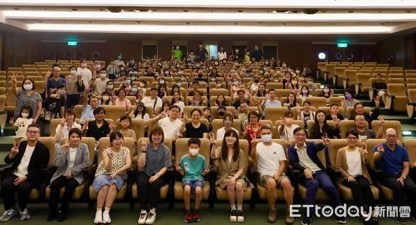 ▲▼   國立嘉科實中8月啟航 高中免試名額75名，家長說明會反應熱烈   。（圖／嘉科實中提供）