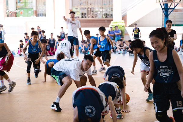 ▲海神聯手BC台灣柏釧，舉辦基層菁英籃球訓練營。（圖／高雄全家海神提供）