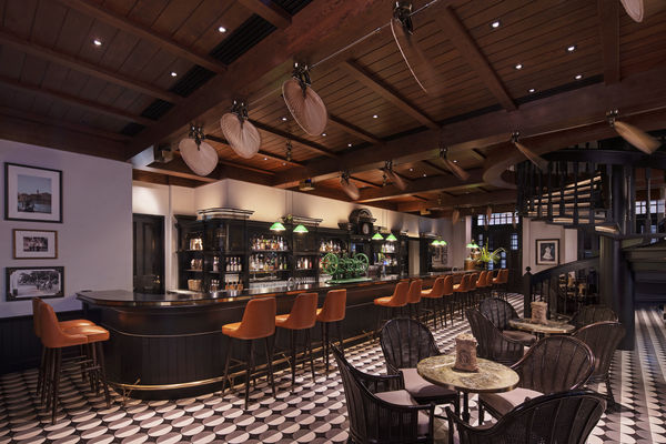 ▲▼新加坡萊佛士酒店 藝中餐廳、Long Bar、Raffles Courtyard。（圖／記者周姈姈攝）