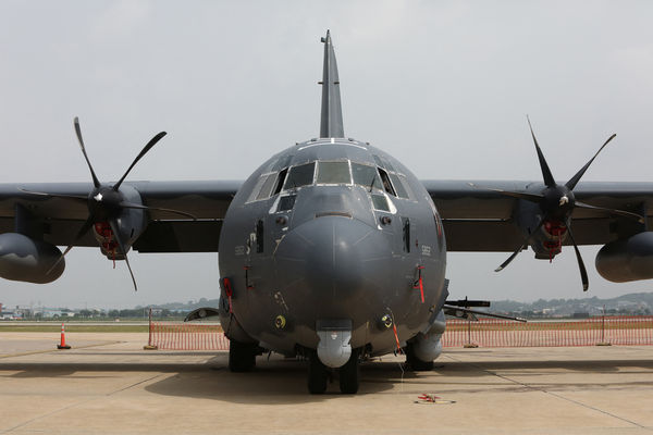 ▲▼駐韓美軍公開用於特殊作戰的AC-130J幽靈騎士（Ghostrider）機型。（圖／路透）