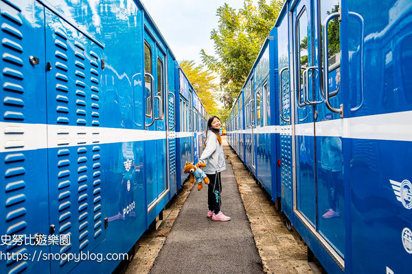 ▲▼蒜頭糖廠蔗埕文化園區～糖廠五分車乘車時間與票價，搭小火車吃枝仔冰好愜意。（圖／部落客史努比提供）