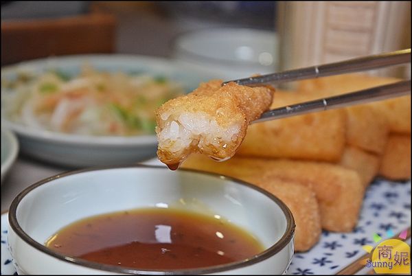 ▲▼台中的道地重慶烤魚、酸菜魚餐廳。（圖／部落客商妮提供）