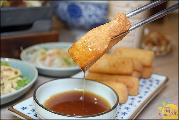 ▲▼台中的道地重慶烤魚、酸菜魚餐廳。（圖／部落客商妮提供）