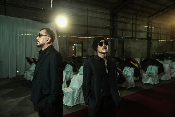 ▲▼黃明志、黃秋生《揸FIT》。（圖／亞洲通文創提供）