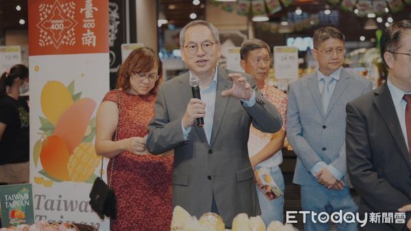 ▲台南芒果寶盒大受歡迎，黃偉哲市長海外快閃行銷的第二站來到馬來西亞，而這也是他上任後首次造訪該國。（圖／記者林東良翻攝，下同）
