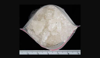當3歲女兒面狂吸安毒！害她驗出「破萬數值」　無良鴛鴦判8月