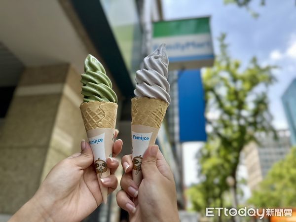 ▲▼全家Fami!ce霜淇淋將在7月5日起開賣「哈尼午茉綠霜淇淋」以及「香芋牛奶霜淇淋」。（圖／記者周姈姈攝）