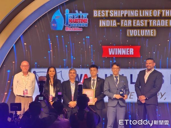 ▲萬海獲印度-遠東區間年度最佳航商獎。（圖／萬海提供）