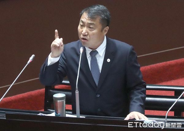 ▲▼立委涂權吉 經濟部長郭智輝 行政院長卓榮泰立法院備詢。（圖／記者屠惠剛攝）