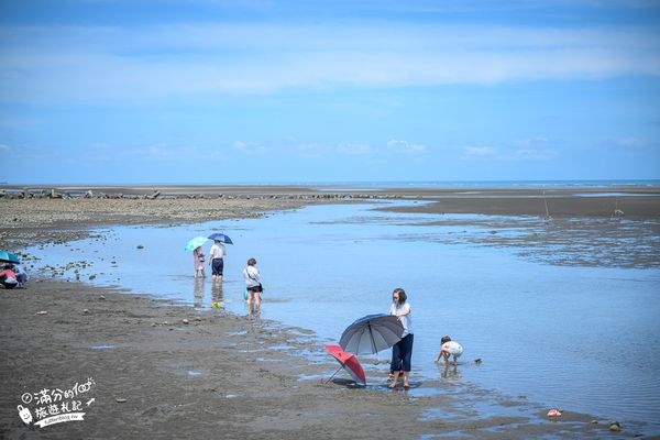 ▲▼台中最夯玩水景點「大安濱海樂園」，佔地17公頃的大安海水浴場，可以免費玩水。（圖／部落客滿分的旅遊札記授權提供，勿擅自翻攝）