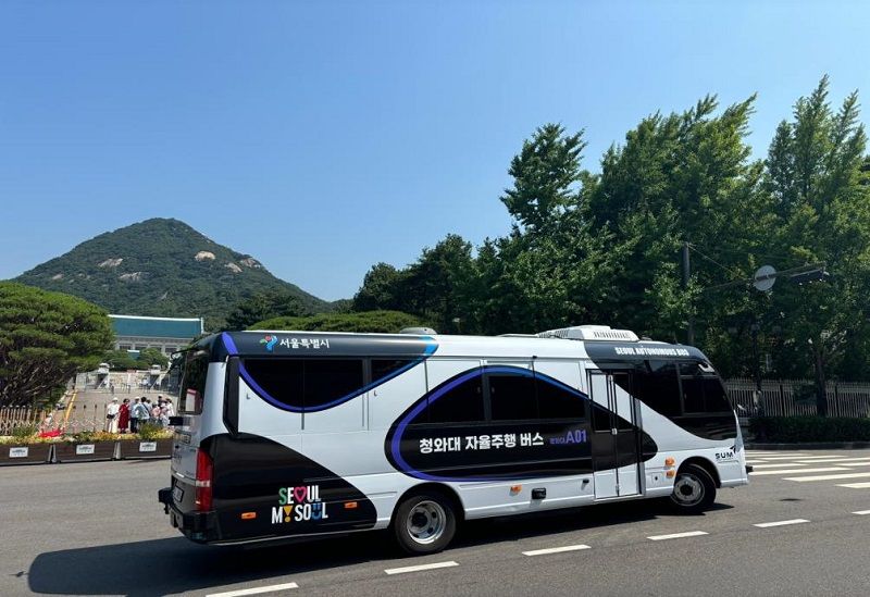 ▲▼  南韓青瓦臺自動駕駛公車（路線編號：青瓦臺A01）。（圖／翻攝自首爾特別市廳網站）