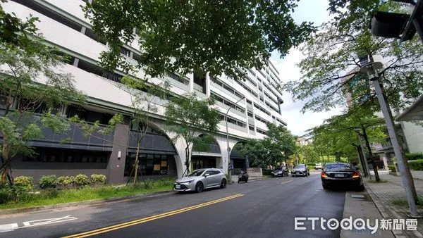 ▲▼        內湖陽光社宅工安意外，3工人一氧化碳中毒送醫     。（圖／記者黃彥傑攝）