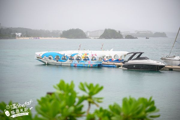 ▲▼沖繩海中展望塔，部瀬名海中公園必玩360環景圓窗看魚、海底玻璃船，沖繩雨天備案景點。（圖／滿分提供）