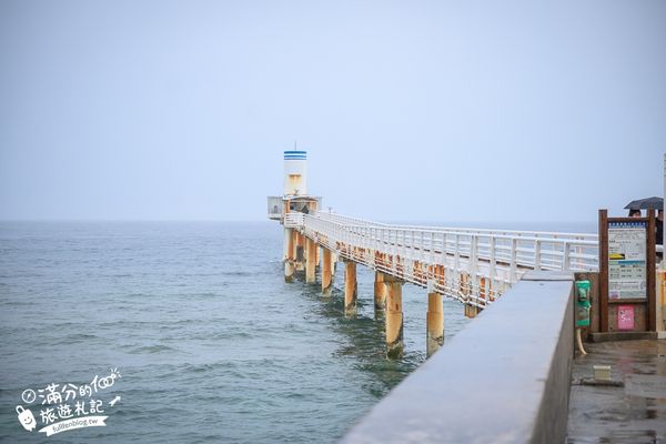 ▲▼沖繩海中展望塔，部瀬名海中公園必玩360環景圓窗看魚、海底玻璃船，沖繩雨天備案景點。（圖／滿分提供）