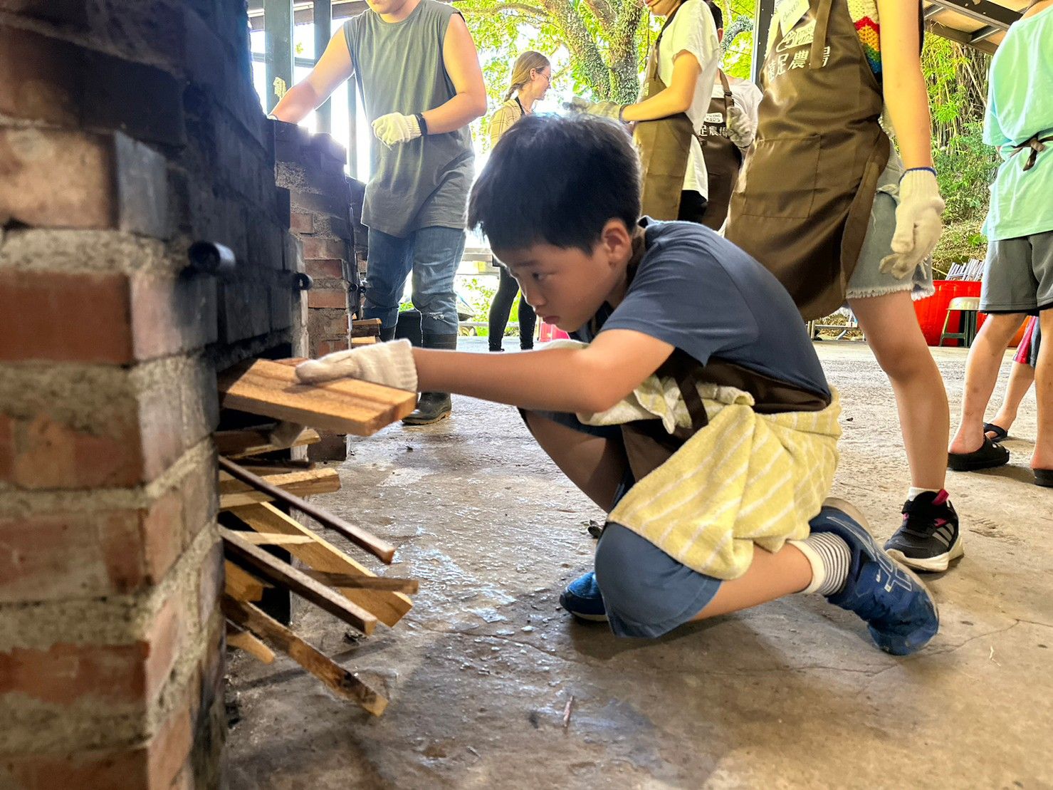 ▲新北遠足生態農場觀賞葉鼻蝠。（圖／新北市農業局提供）