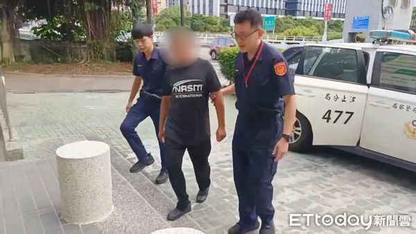 ▲汐止警方逮捕偷竊店家待修冷氣的黃姓竊嫌。（圖／記者張君豪翻攝）