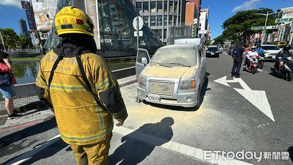 ▲▼火燒車。（圖／記者吳世龍攝）