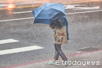 快訊／5縣市大雨特報　下到入夜