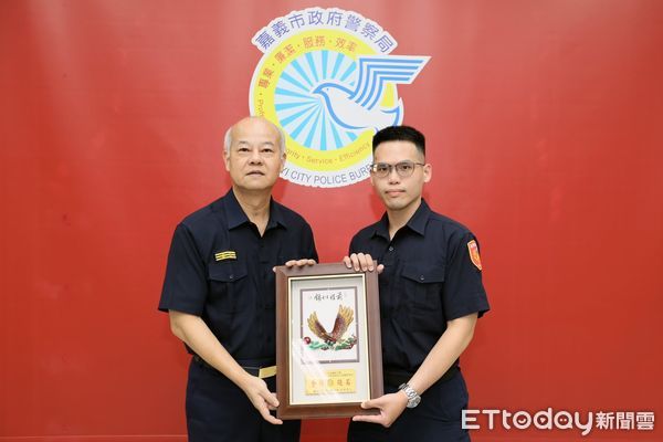 ▲▼警察大學二技放榜 嘉義市警局3員警金榜題名    。（圖／嘉義市警局提供）