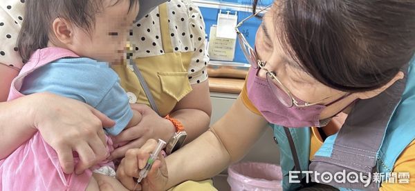 ▲自今年7月1日起未滿4歲的嬰幼兒免費接種至疫苗用罄為止。（圖／記者王兆麟翻攝，下同）