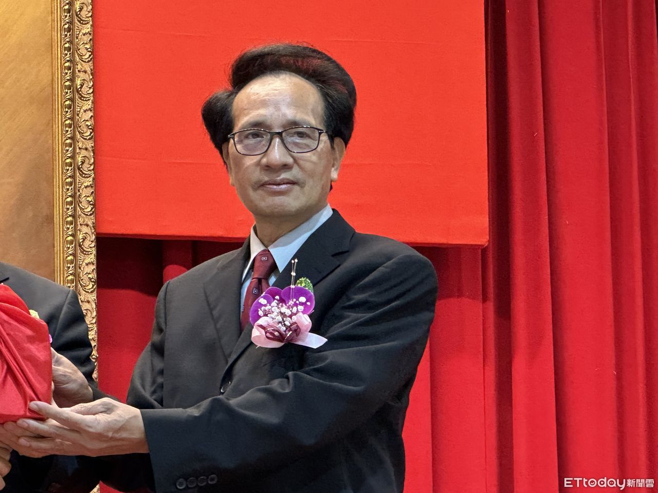 快訊/高雄高分檢檢察長朱家崎驚傳不適 緊急送醫加護病房觀察