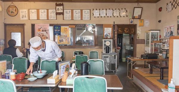 ▲▼唯独飯野川才有的「サバだしラーメン」(鯖魚高湯拉麵)。（圖／部落客小虎提供）