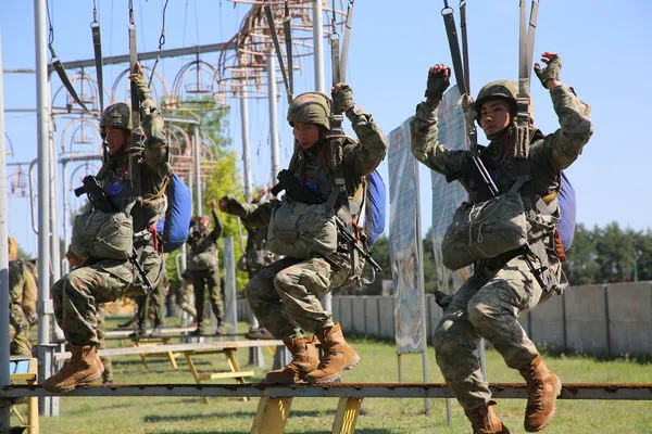 ▲▼白俄羅斯與中國在波蘭邊境軍演。（圖／路透社）