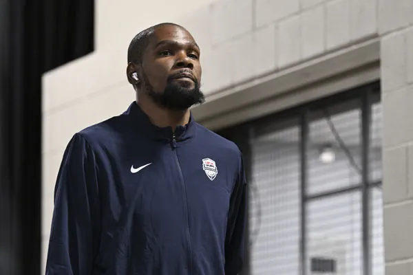 ▲杜蘭特(Kevin Durant)因傷無法訓練、比賽。（圖／路透）