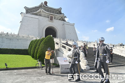 中正紀念堂「轉型正義」要喊卡了　在野黨要求：儀隊回堂內