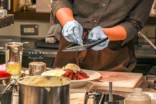 ▲▼東京涉谷平價牛排飯。（圖／部落客周花花提供）