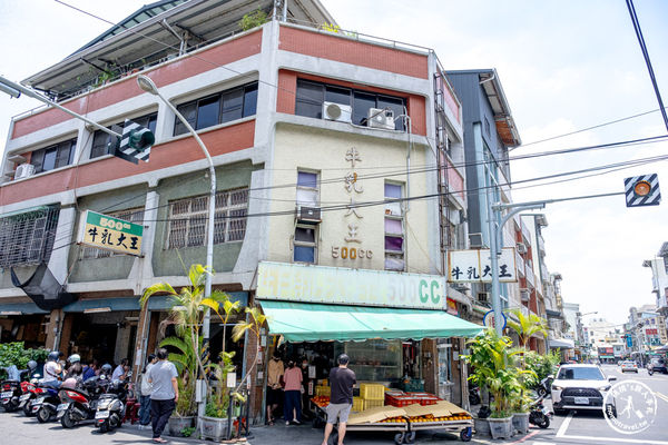 ▲▼屏東美食秋林牛乳大王，走過半世紀冰果室老店，澎湃系新鮮水果冰。（圖／桃桃提供）