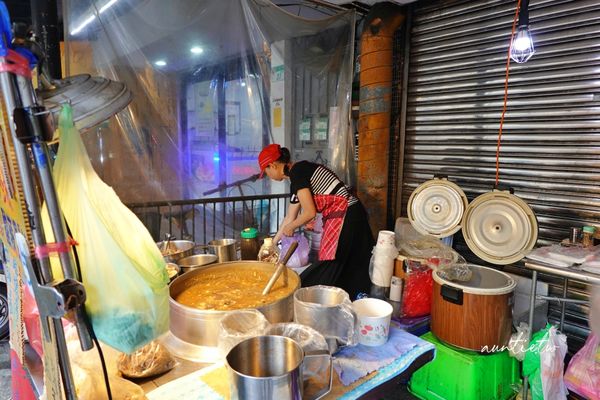 ▲▼文德黃昏市場有間隱藏版美食「琴油飯、酸辣湯、四神湯」。（圖／部落客水晶安蹄不務正業過生活授權提供，勿擅自翻攝）