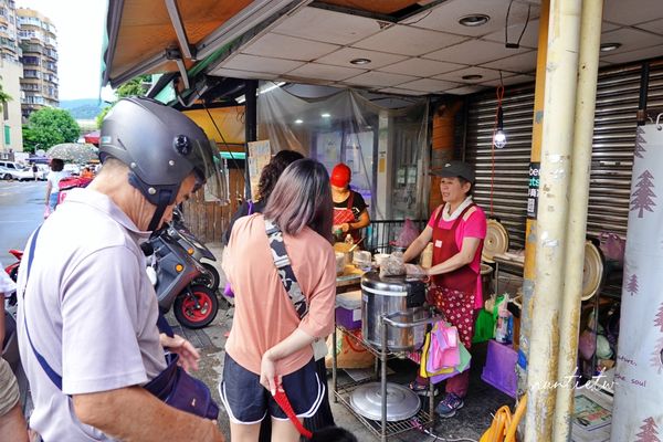 ▲▼文德黃昏市場有間隱藏版美食「琴油飯、酸辣湯、四神湯」。（圖／部落客水晶安蹄不務正業過生活授權提供，勿擅自翻攝）