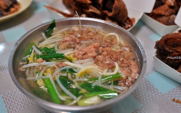 ▲▼ 台中隱藏美食！必訂酥炸鴨頭古早味豬腳麵線　懷念滋味引爆味蕾  。（圖／Mika提供）