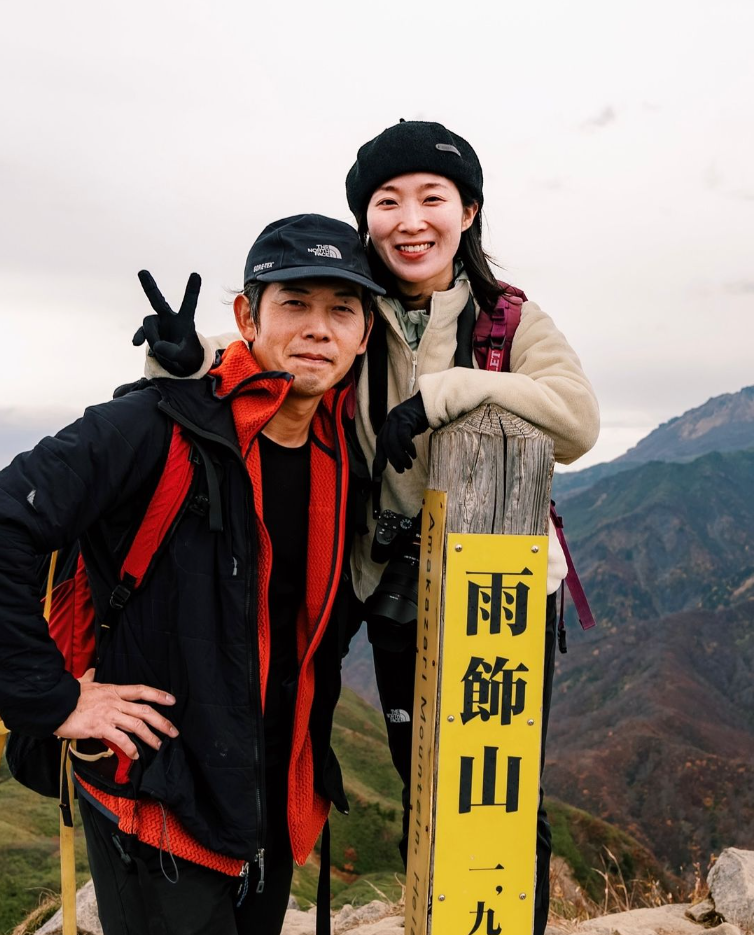 ▲▼為救落水夫「妻子跟著跳下去」　登山網紅夫妻檔雙雙溺斃。（圖／翻攝Instagram@tbs0412）