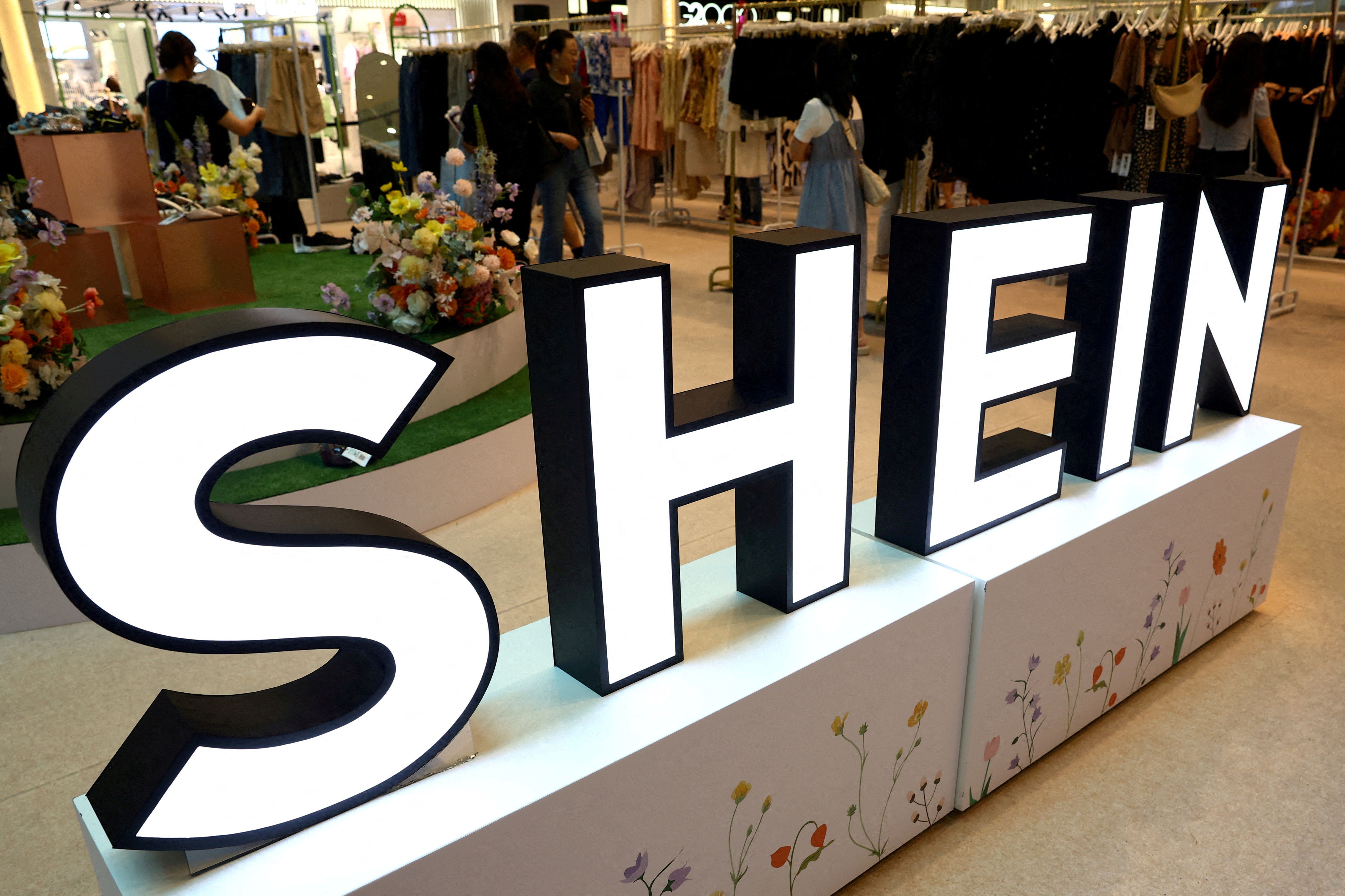 ▲▼首爾市府抽驗中國在線快時尚零售商「Shein」的商品，在內褲中發現致癌成分。（圖／路透）