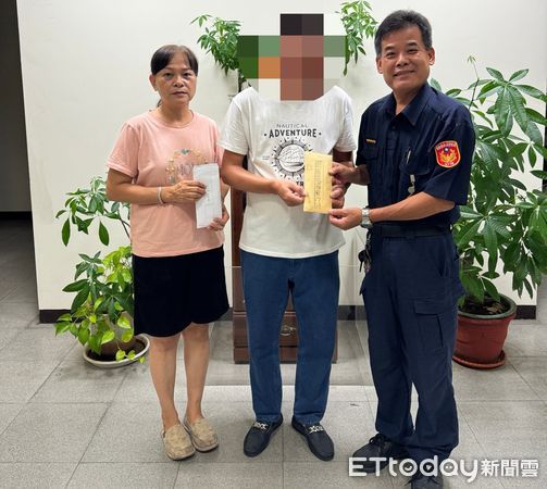 ▲東海派出所長藍清輝發動捐助人             。（圖／記者陳崑福翻攝）