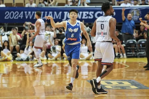 ▲莫巴耶率中華白大勝美國、關達祐。（圖／籃協提供）