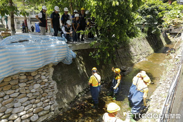 ▲▼凱米颱風進逼台灣，台北市長蔣萬安防颱整備作業，一早便前往視察信義區東大排導流改善及清淤情形。（圖／記者湯興漢攝）