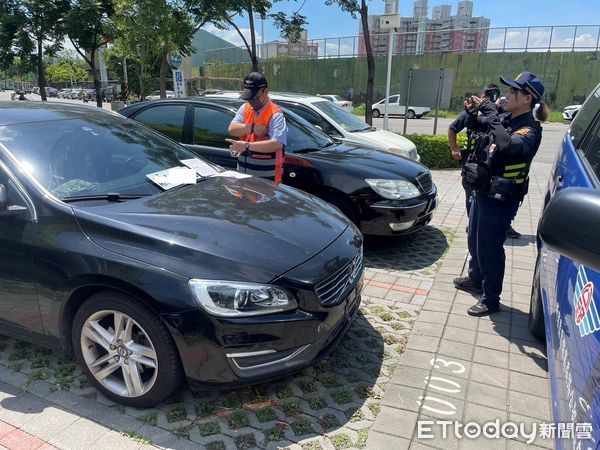 ▲屏東監理站查扣車牌             。（圖／屏東監理站提供）